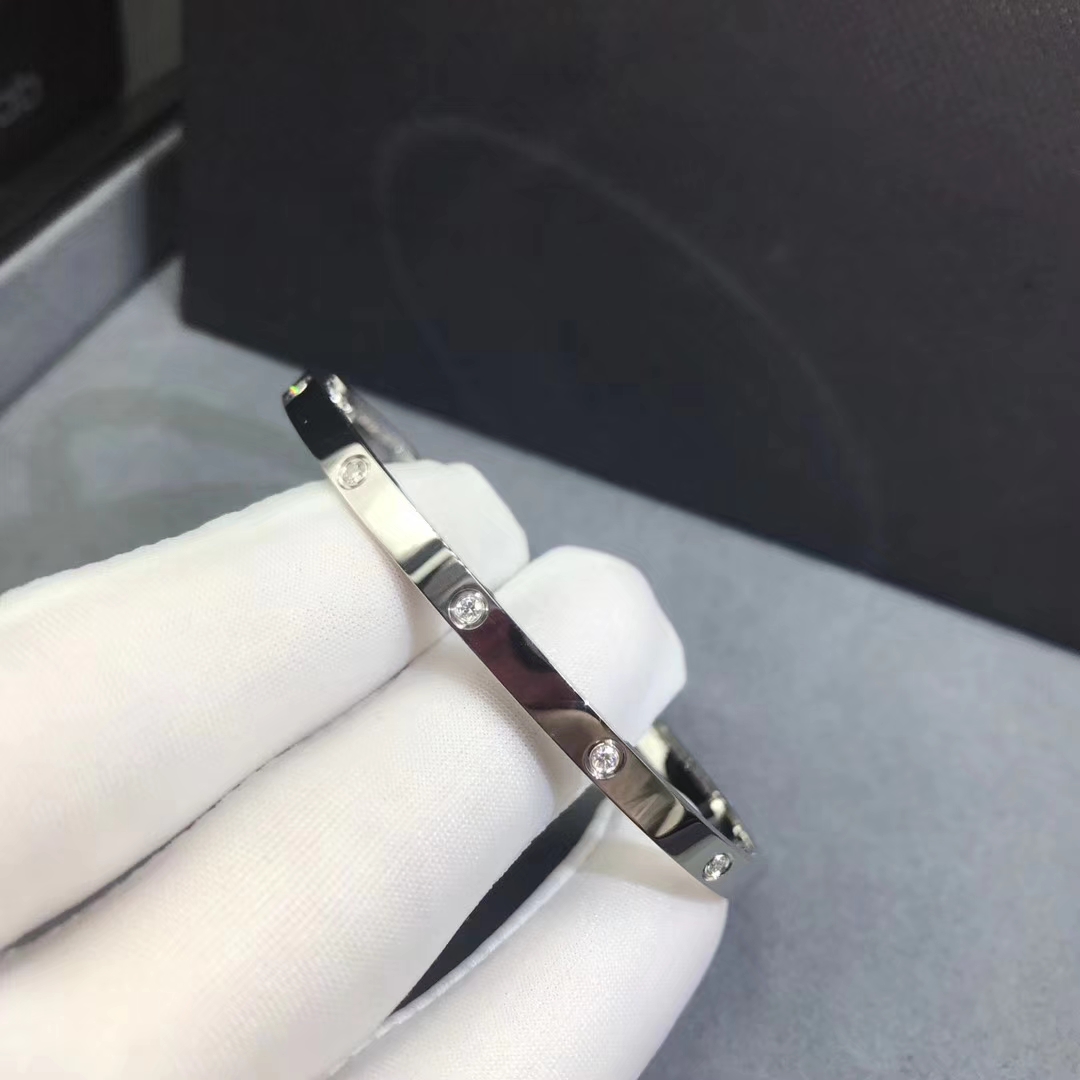 Authentic 18K White Gold 10 Diamond Small Model Cartier LOVE Bracelet SM B6048017