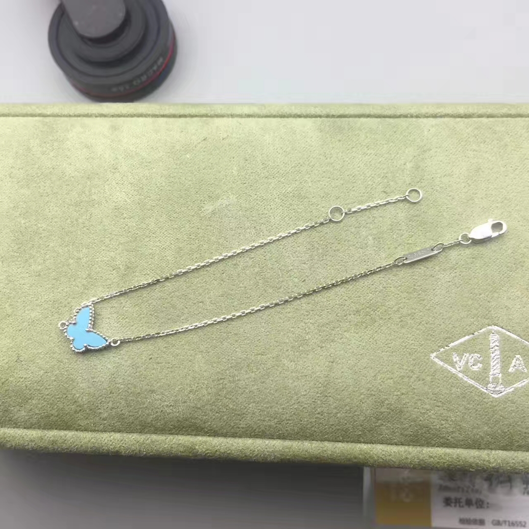 Van Cleef & Arpels 18K White Gold 1 Motif Turquoise Sweet Alhambra Butterfly Bracelet VCARF80400