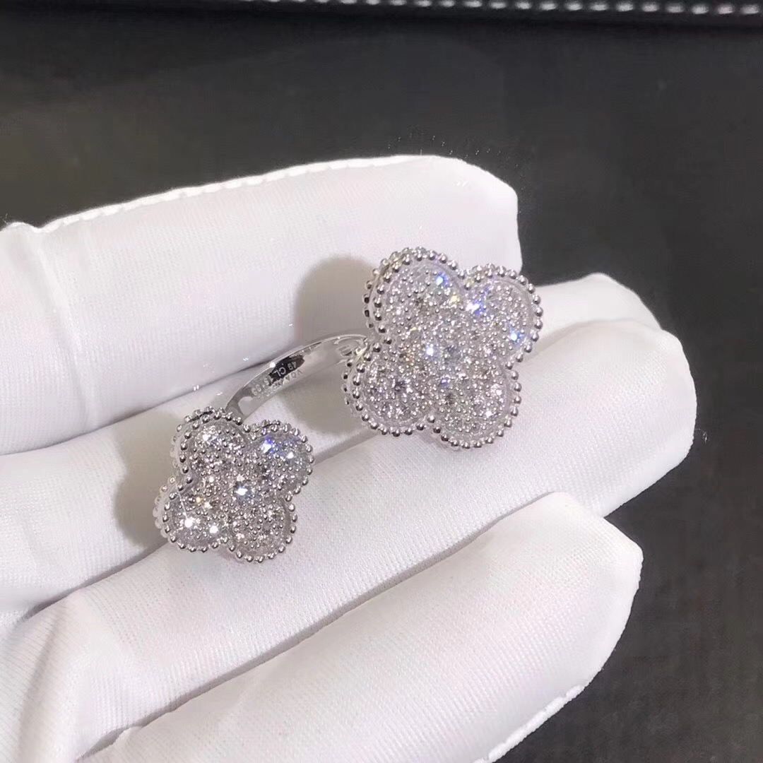Van Cleef & Arpels Magic Alhambra 18K White Gold Diamond Between Finger Ring VCARN9WT00
