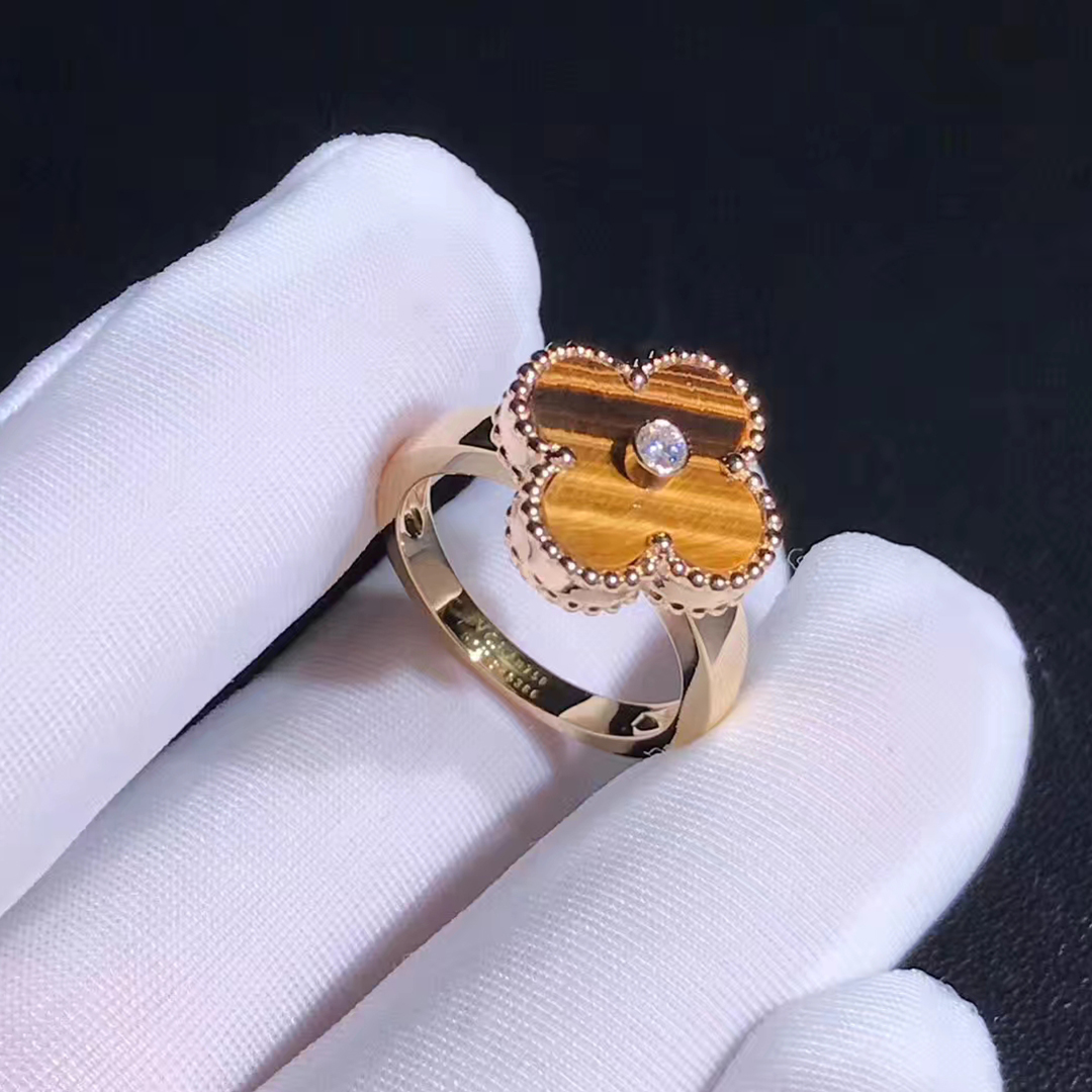 Van Cleef & Arpels Vintage Alhambra Diamond Tiger Eye 18k Yellow Gold Ring VCARD40900