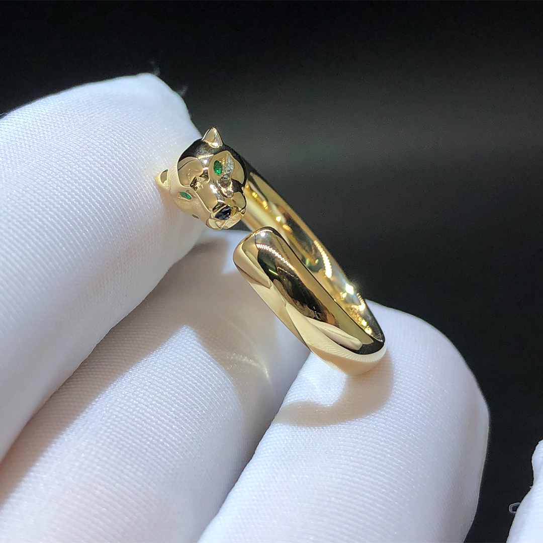 Panthère de Cartier 18K Yellow Gold with Onyx Tsavorite Garnets Ring B4230100